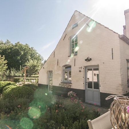 Gastenkamer Klein Geluk Brugge Bagian luar foto