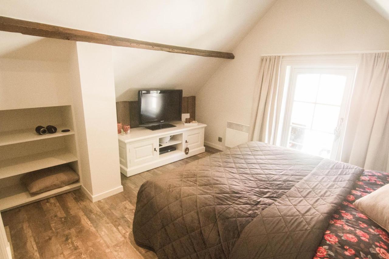 Gastenkamer Klein Geluk Brugge Bagian luar foto