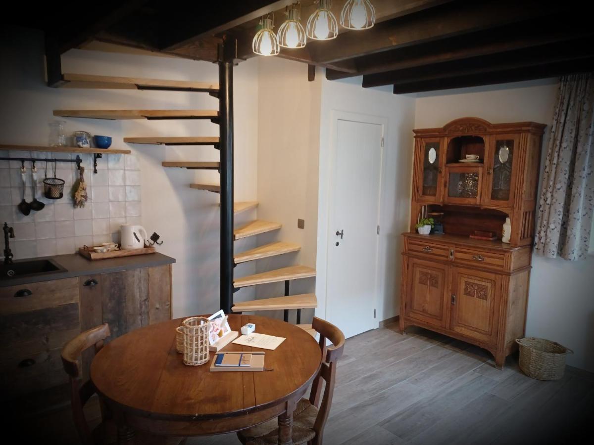 Gastenkamer Klein Geluk Brugge Bagian luar foto